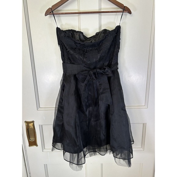 Eva Franco Women’s Black Strapless Mini Dress Embroidered Lace Size 10 - Picture 3 of 10
